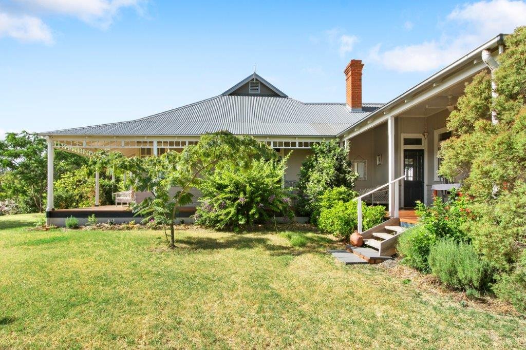 18 Caermarthen Street MANILLA 14