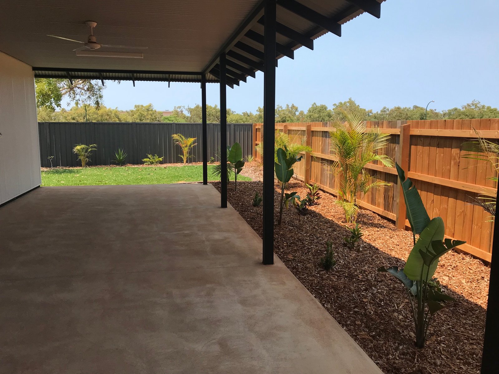 18 Cajuput Crescent DJUGUN 6