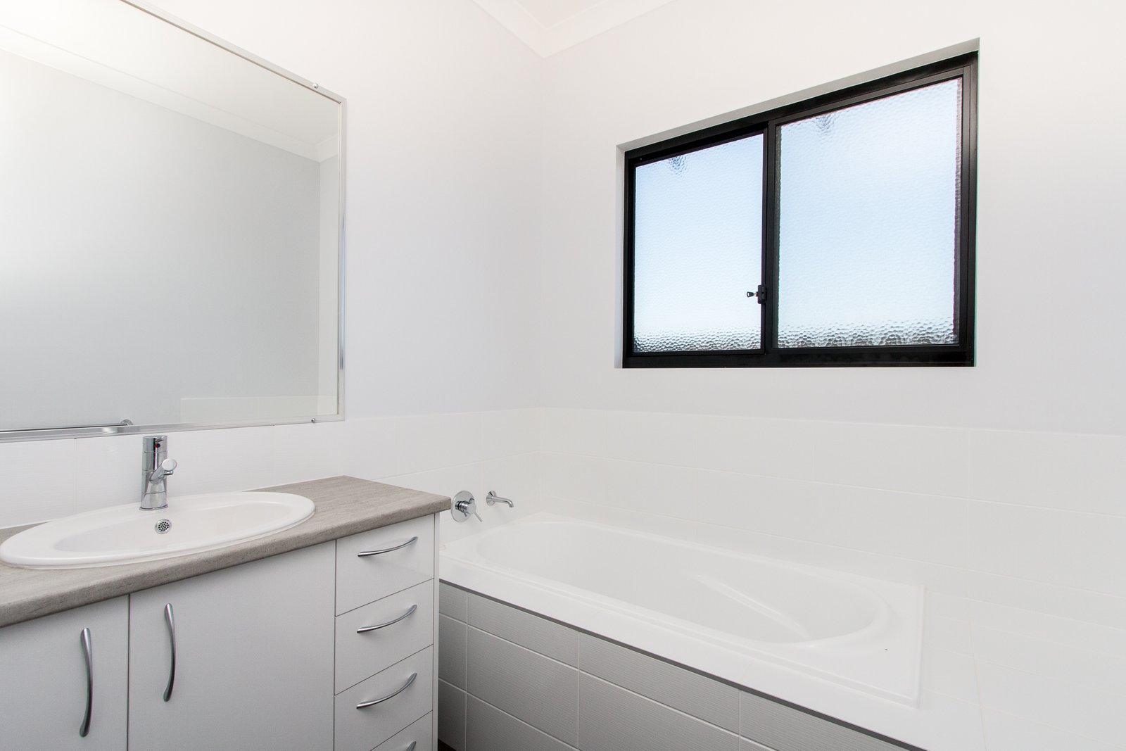 18 Cajuput Crescent DJUGUN 10