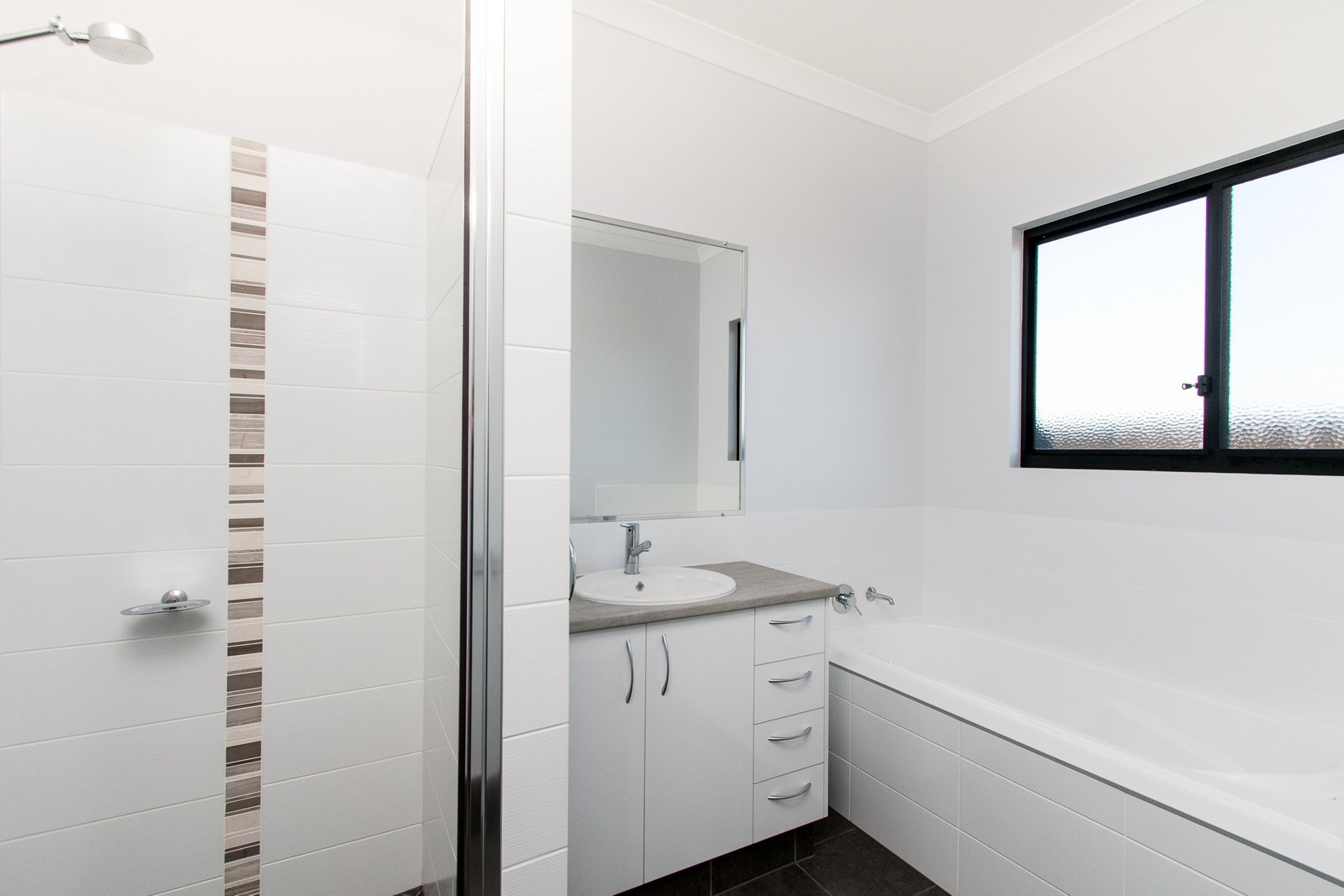 18 Cajuput Crescent DJUGUN 13