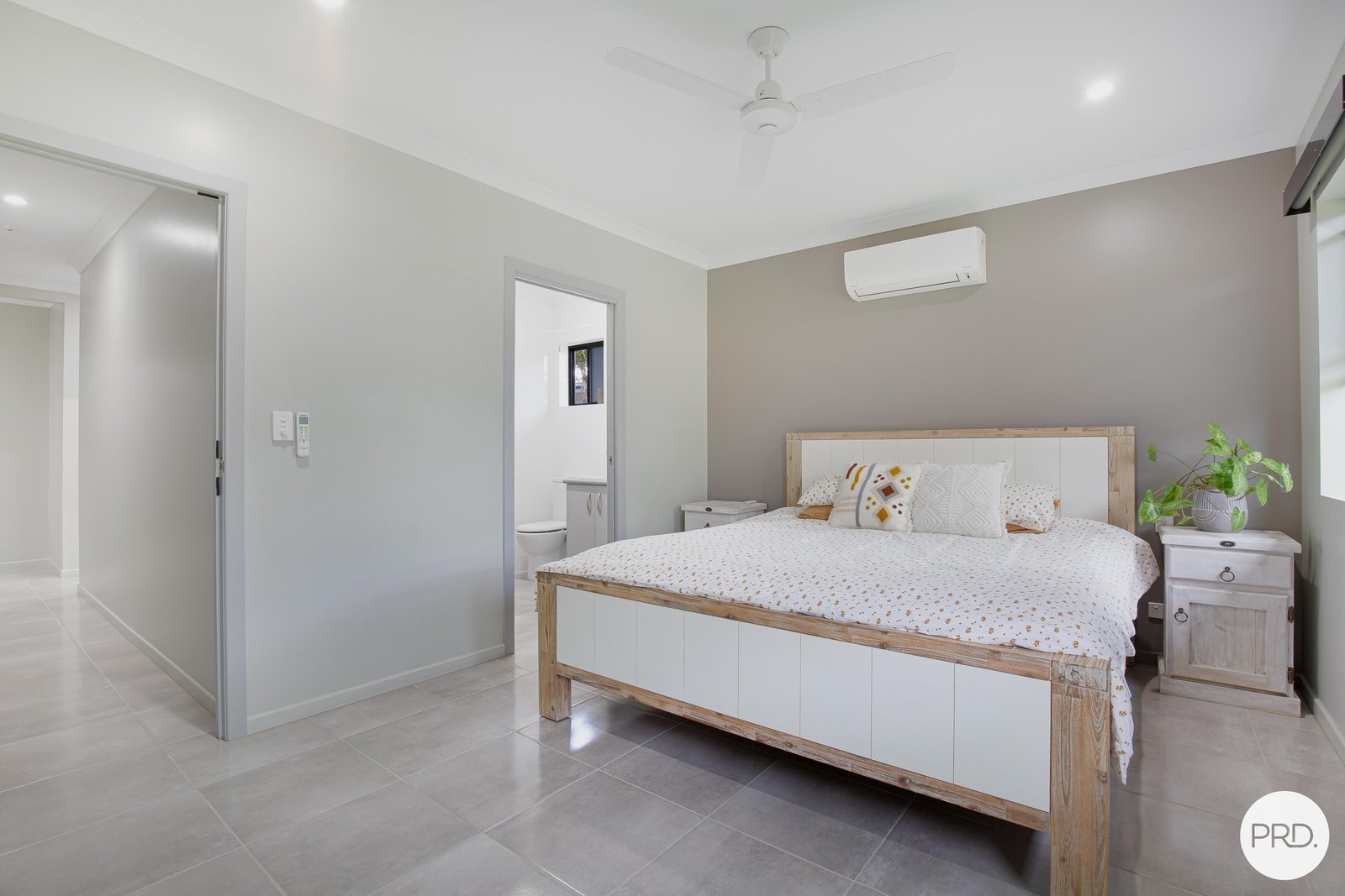 18 Calista Court PROSERPINE 12