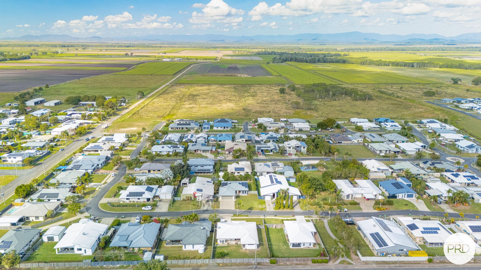 18 Calista Court PROSERPINE 26