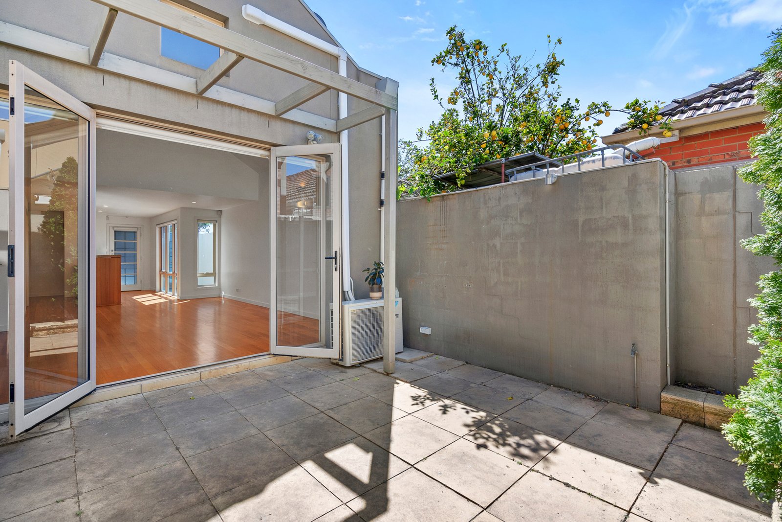 Gallery: 18 Cambridge Street
