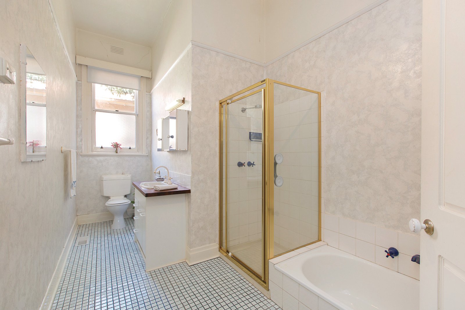 18 Campbell Grove, Hawthorn East, VIC