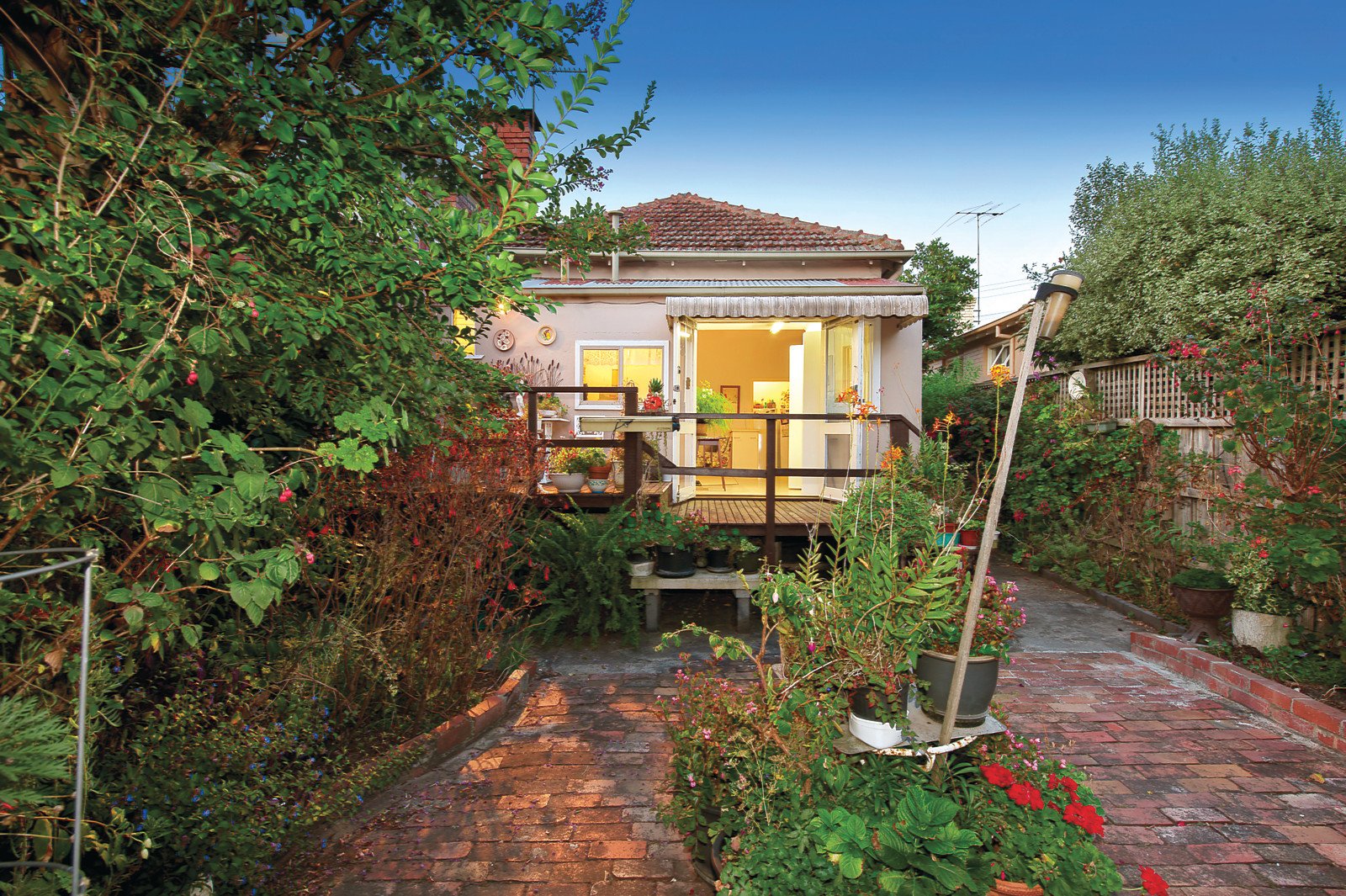 18 Campbell Grove, Hawthorn East, VIC