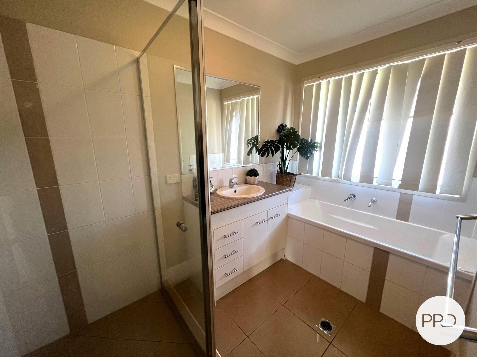 18 Canal Street CALLIOPE 9