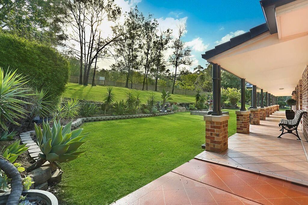 18 CANOPY Drive BONOGIN 15