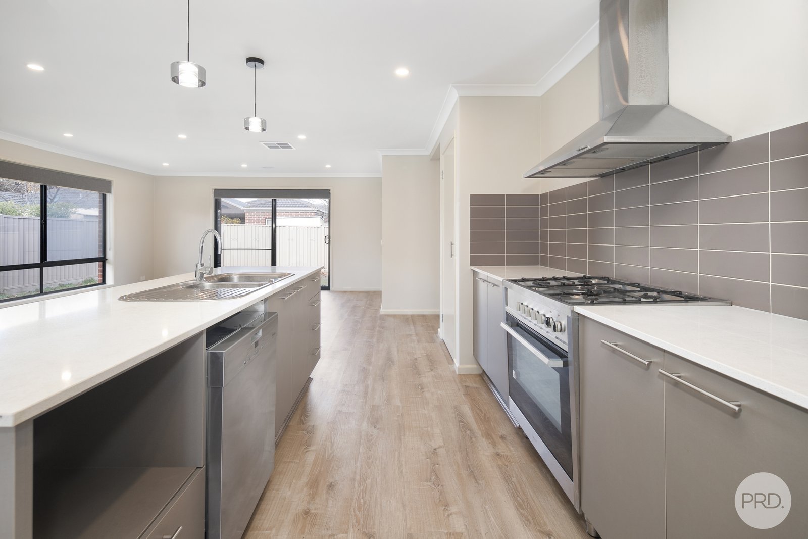 18 Carbine Drive ALFREDTON 2