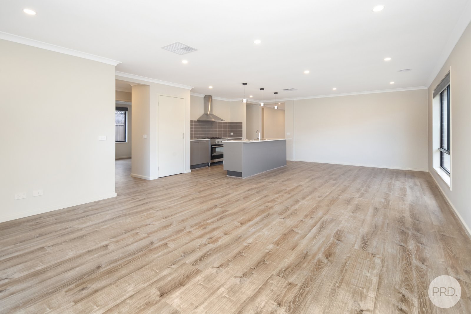 18 Carbine Drive ALFREDTON 4