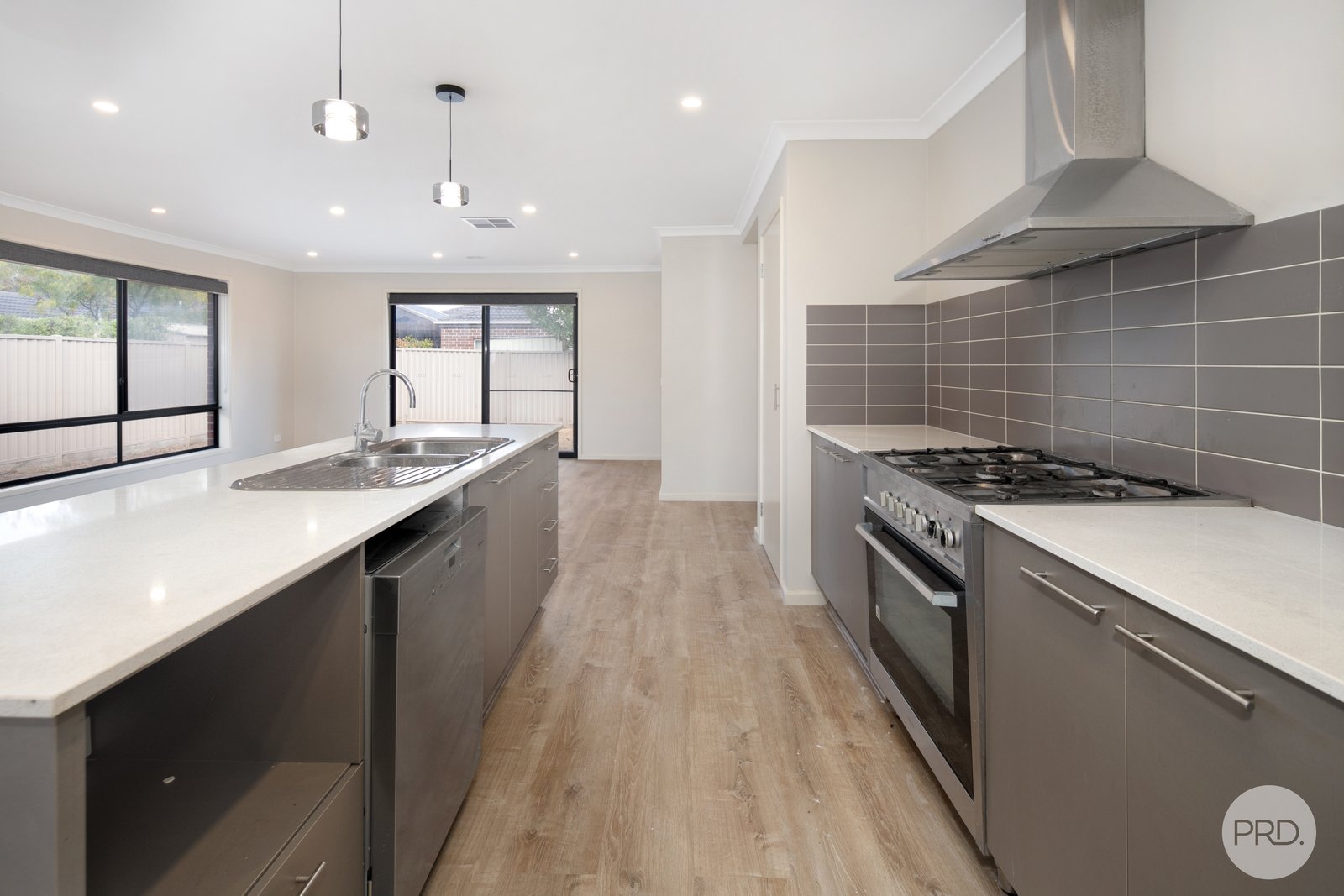 18 Carbine Drive ALFREDTON 3