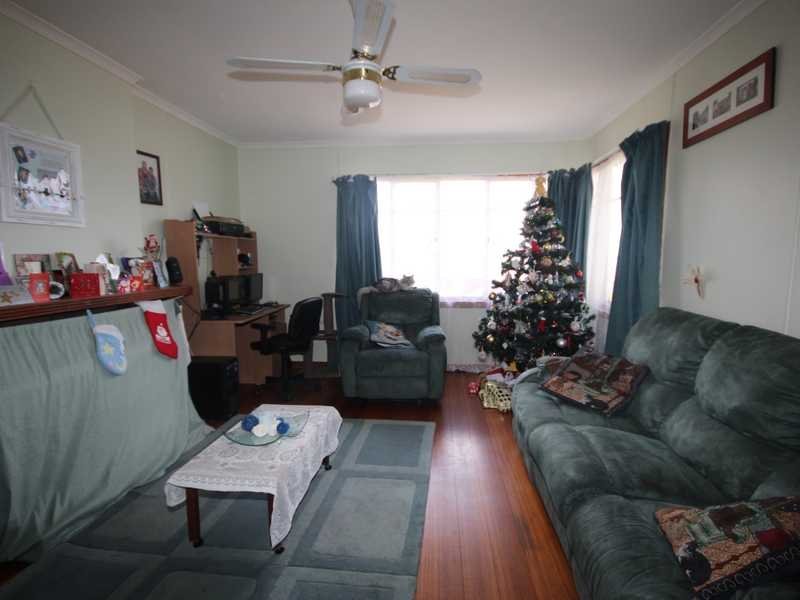 18 Carcoola Street CHIGWELL 11