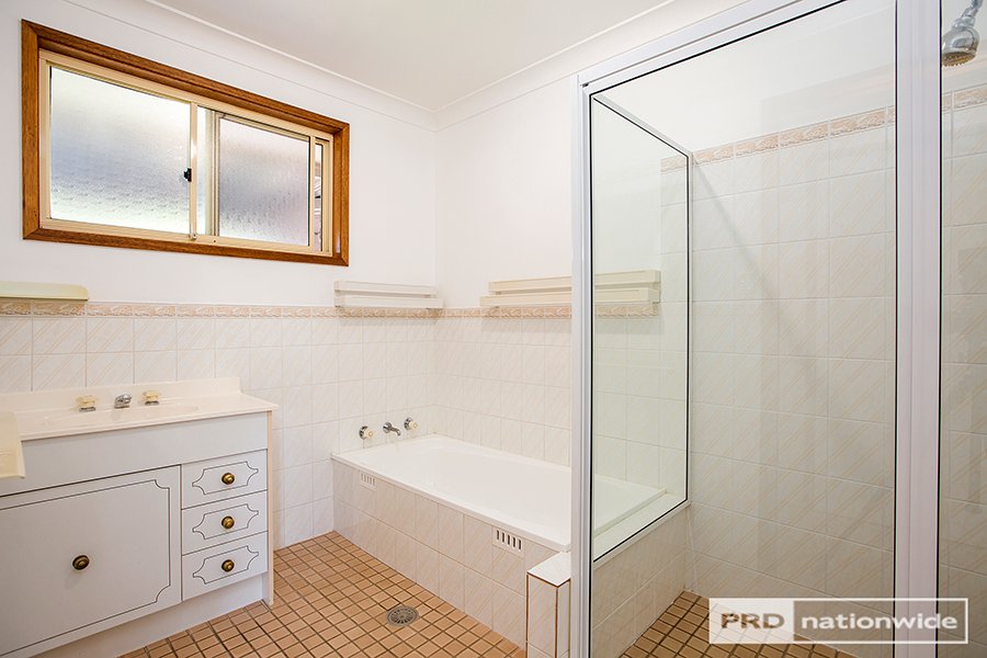 18 Carey Place TAMWORTH 7