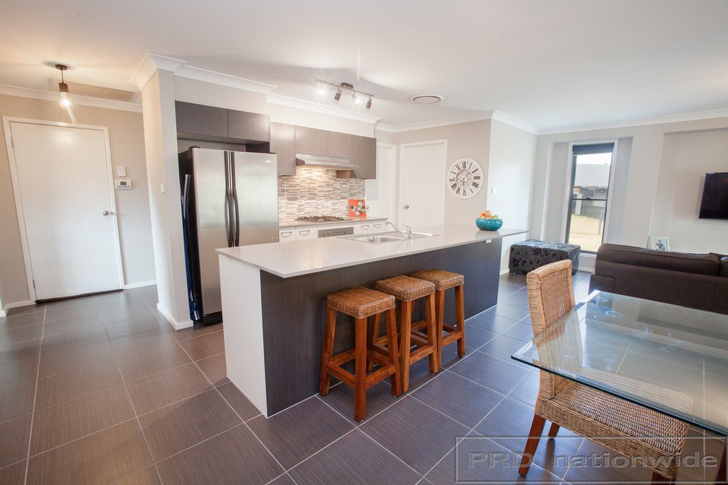 18 Carnival Close WINDELLA 7