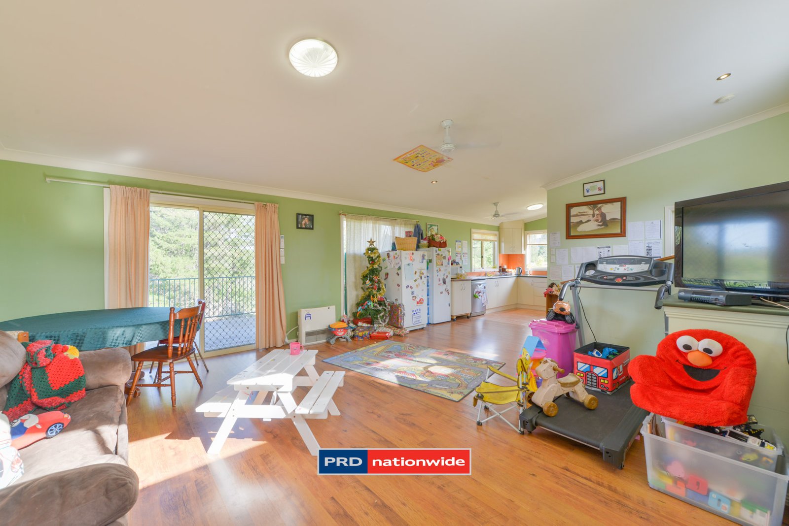 18 Caroline Street BENDEMEER 17