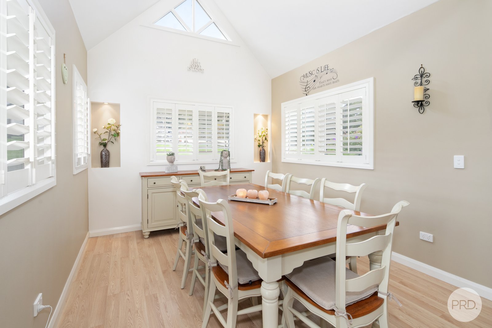 18 Cartons Road GORDON 8