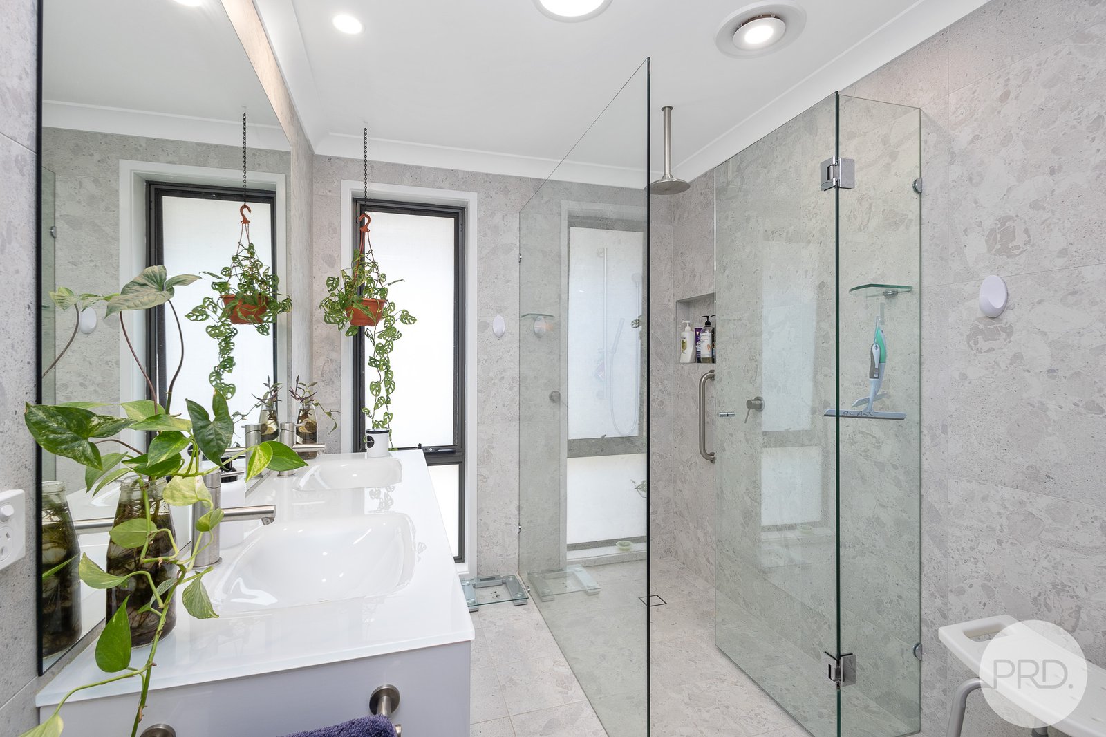 18 Castaway Close BOAT HARBOUR 6