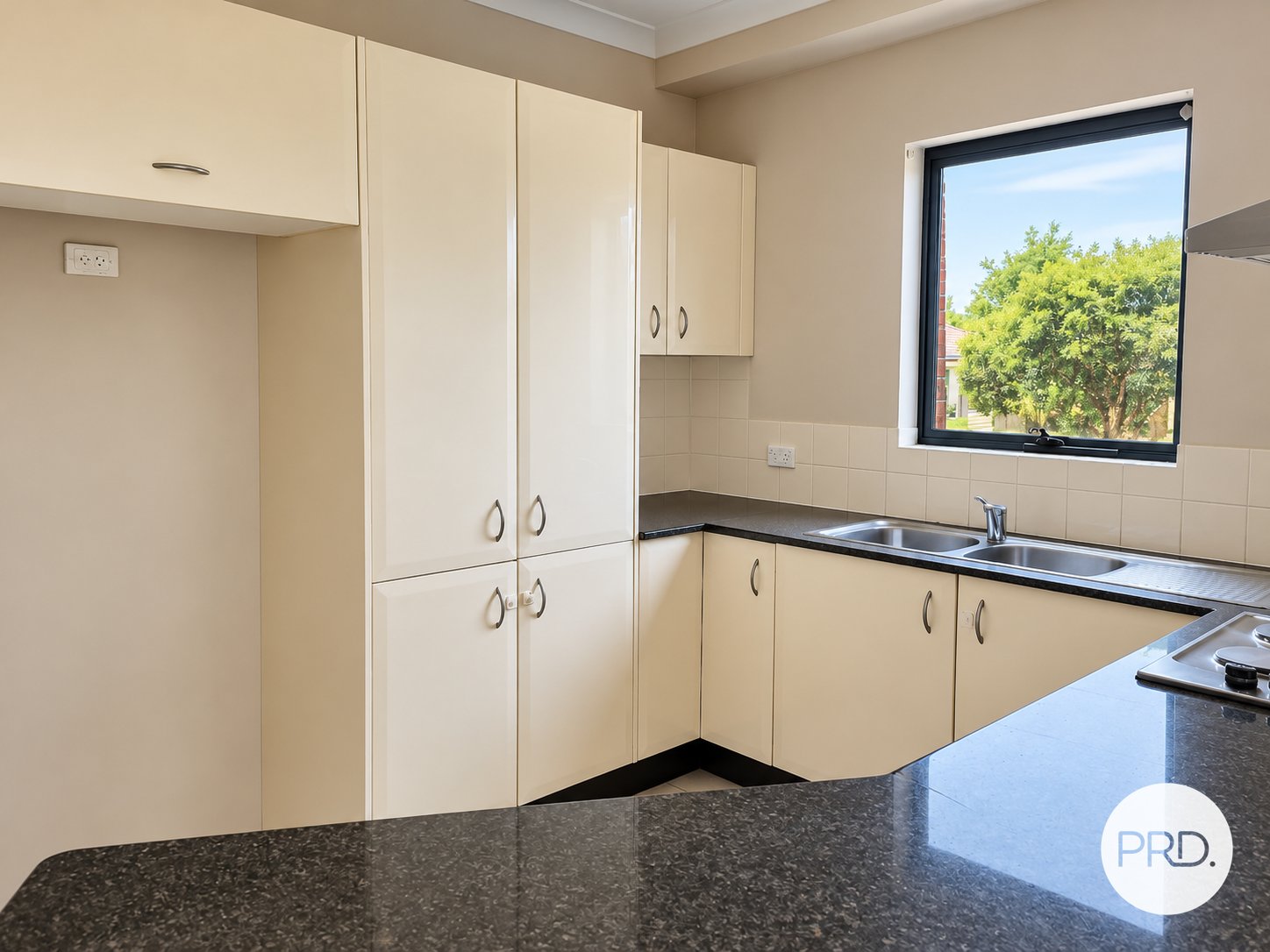1/8 Castlereagh Street LIVERPOOL 3