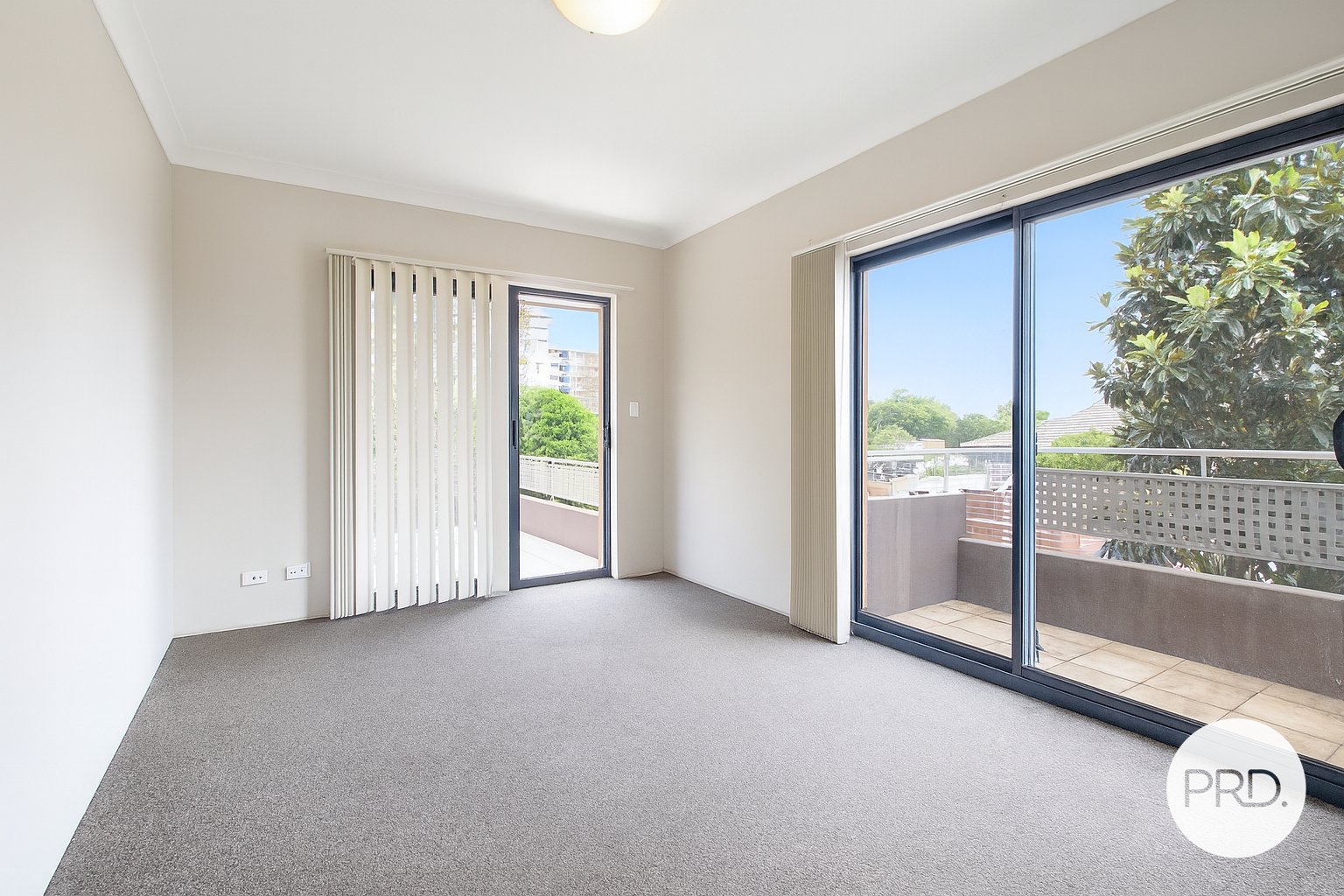 1/8 Castlereagh Street LIVERPOOL 4