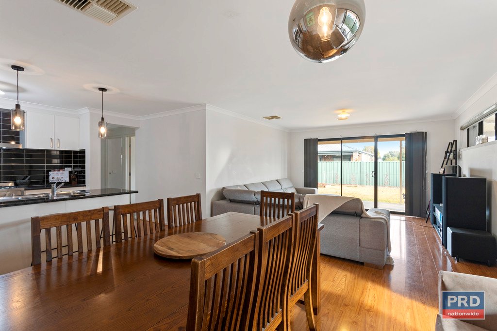18 Caulfield Drive ASCOT 6