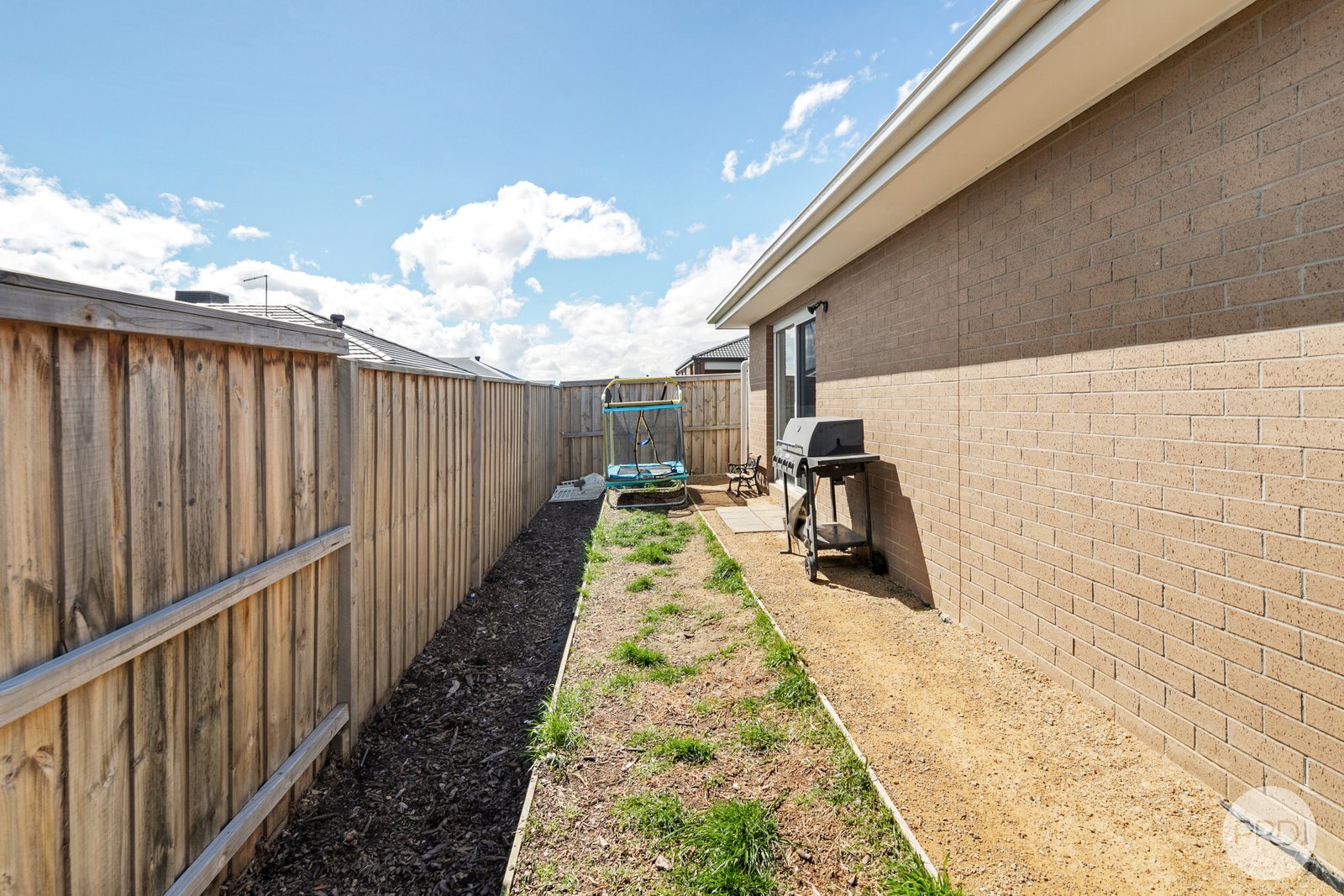 18 Chandler Street SMYTHES CREEK 13