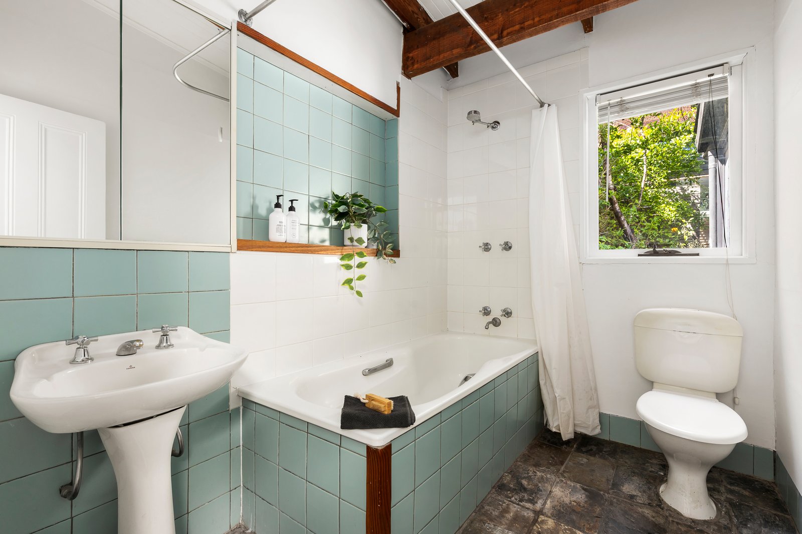 Real Estate and Property in 18 Chapel Street, Richmond, VIC