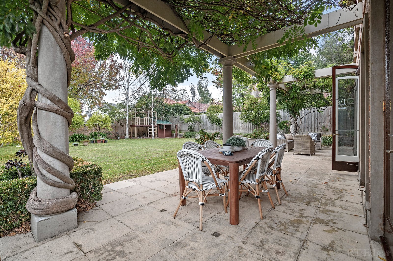 Real Estate and Property in 18 Chatfield Avenue, Balwyn, VIC