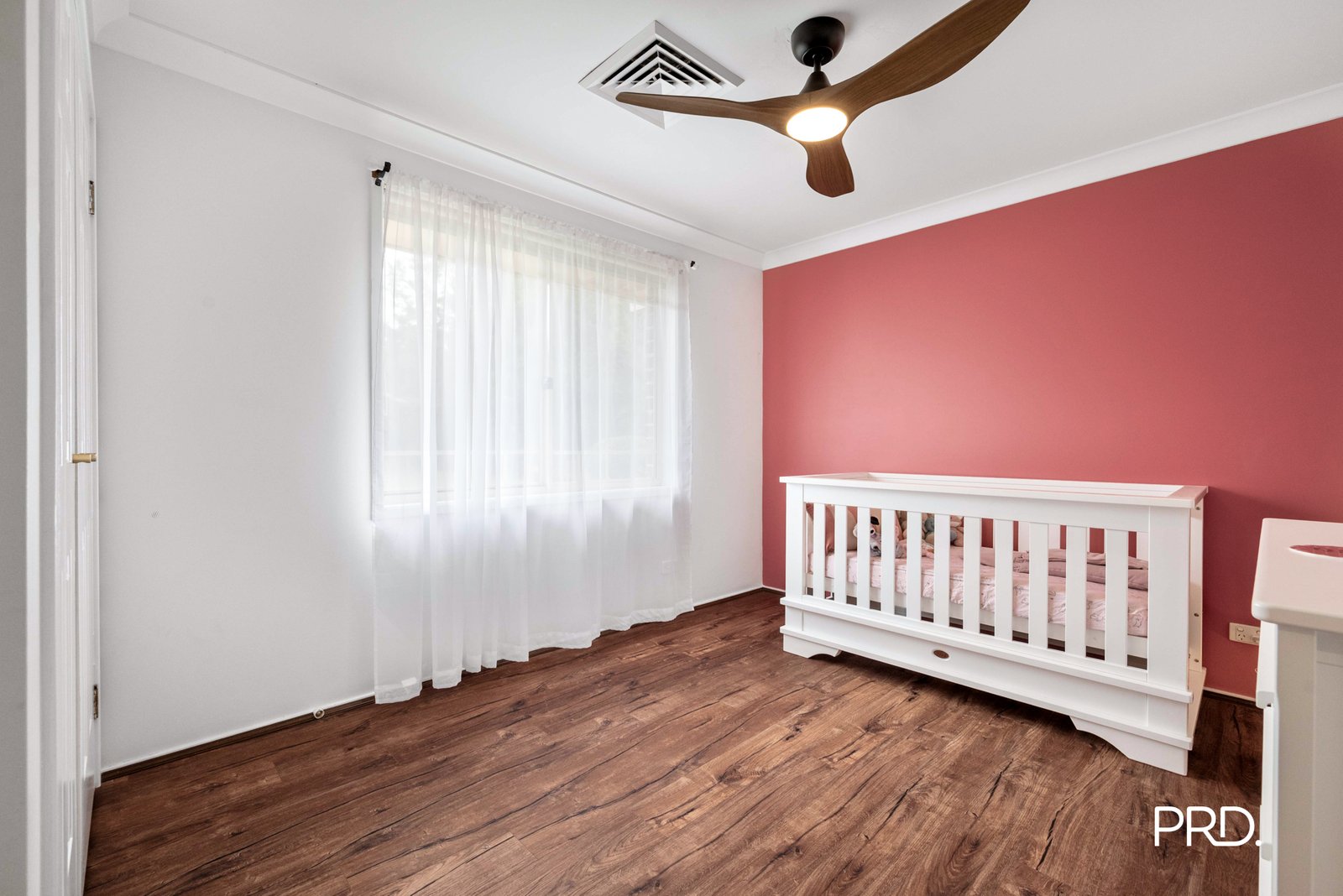 18 Chaucer Place WINMALEE 10