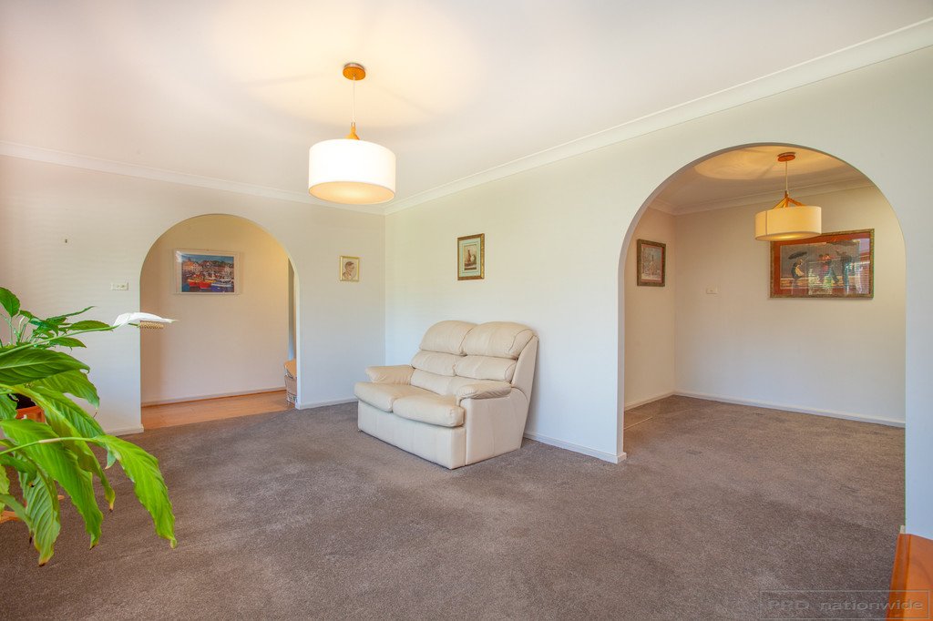 18 Chidley Crescent METFORD 5