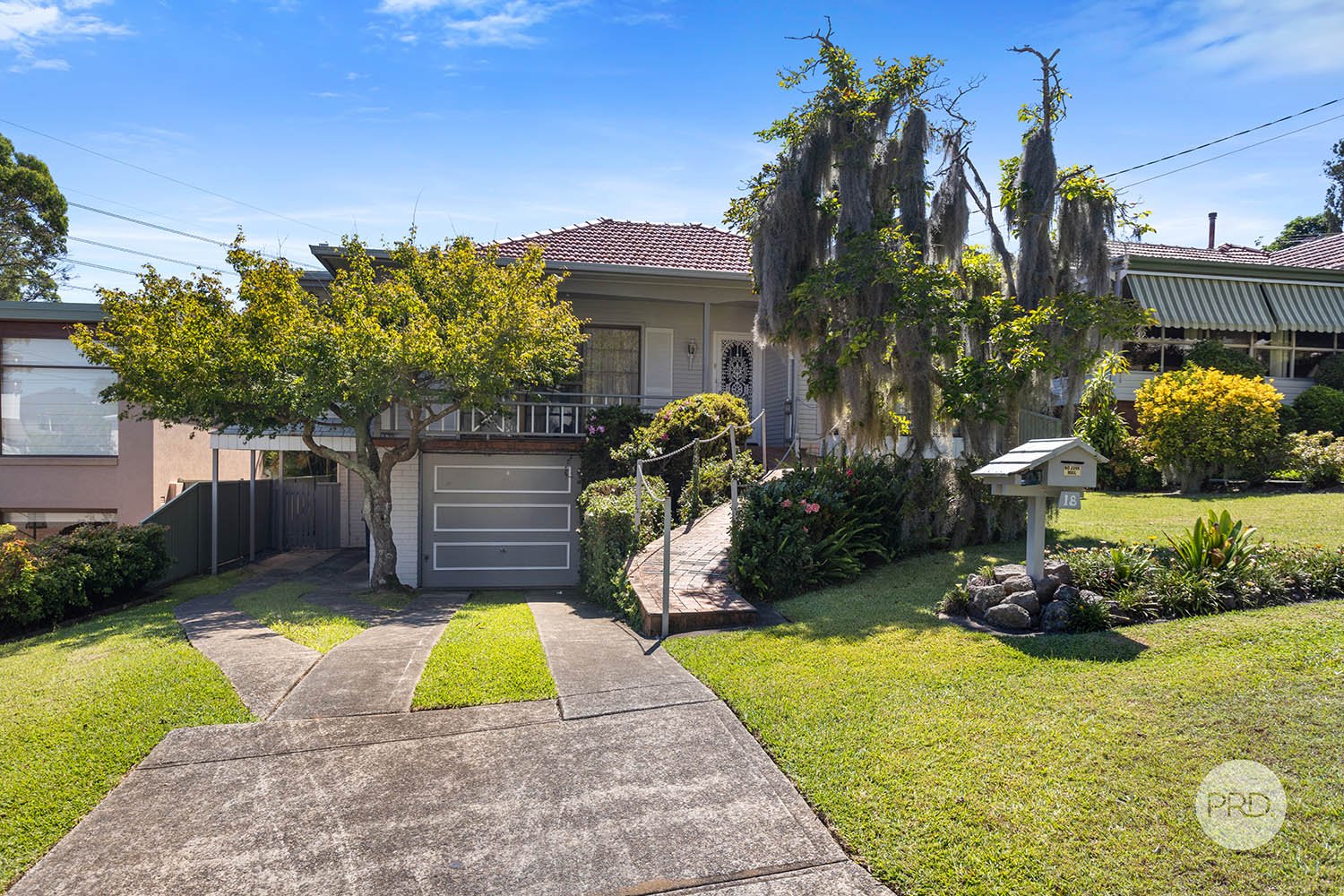 18 Chivers Avenue LUGARNO 1