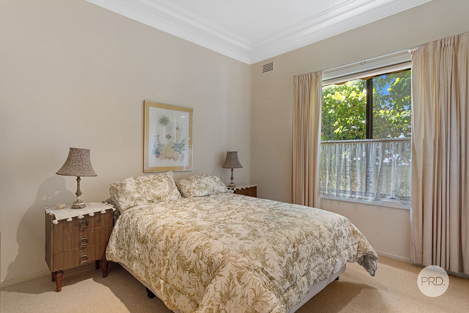 18 Chivers Avenue LUGARNO 10