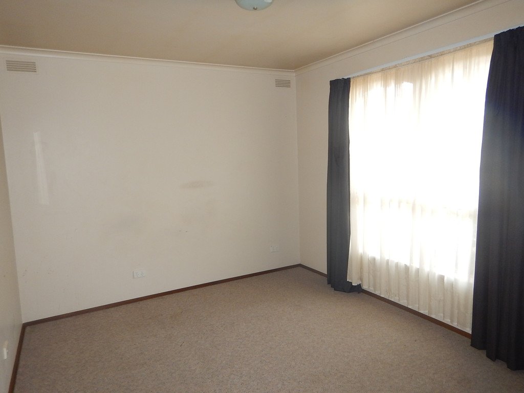 1/8 Christine Avenue ALFREDTON 4