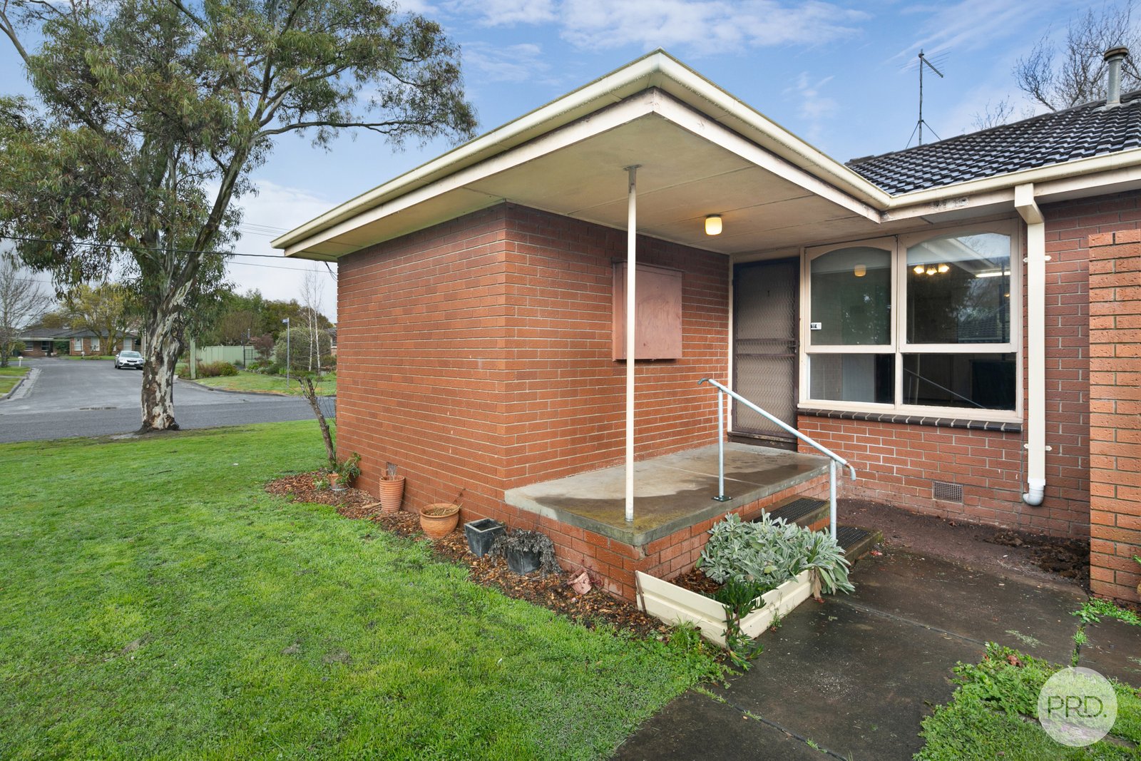 1/8 Christine Avenue ALFREDTON 1