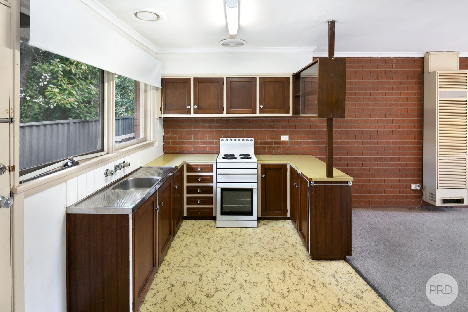 1/8 Christine Avenue ALFREDTON 3