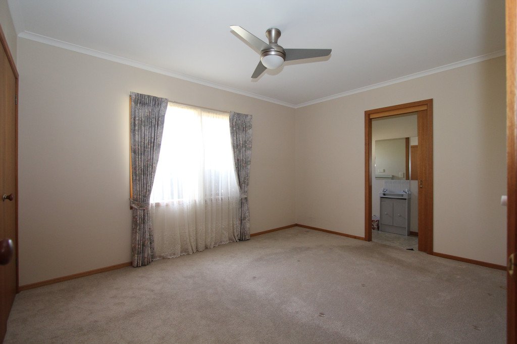 1/8 Church Street BALLARAT CENTRAL 4