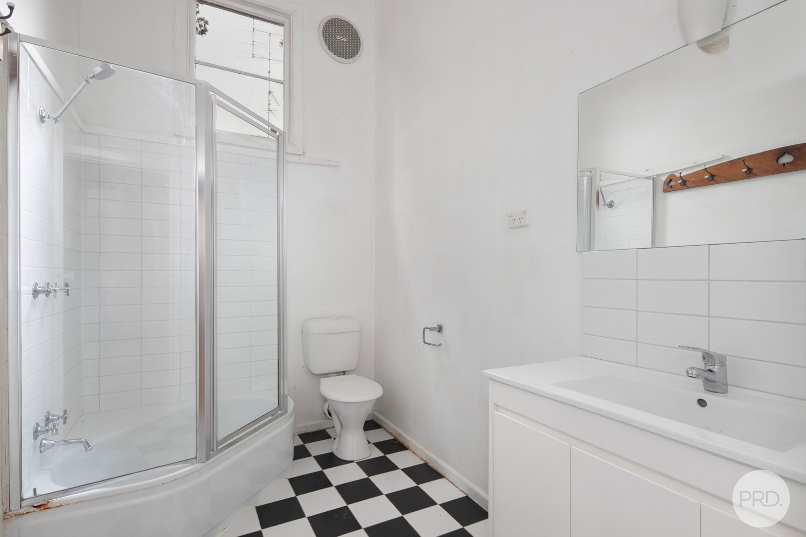 18 Church Street NEWINGTON 4
