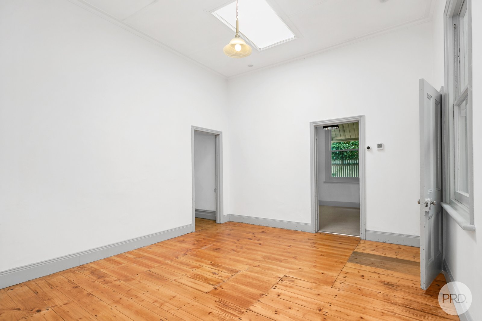 18 Church Street NEWINGTON 3