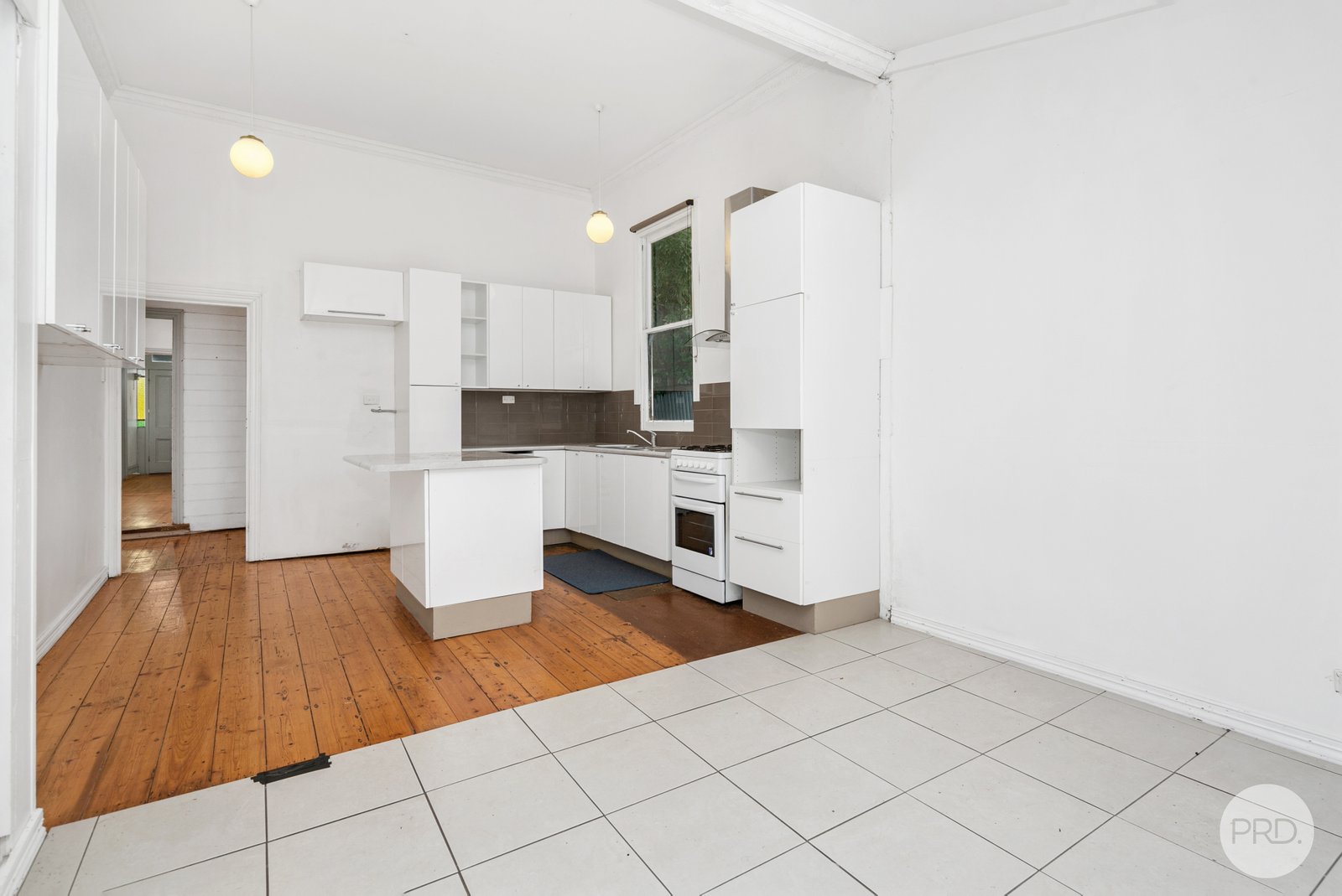 18 Church Street NEWINGTON 11