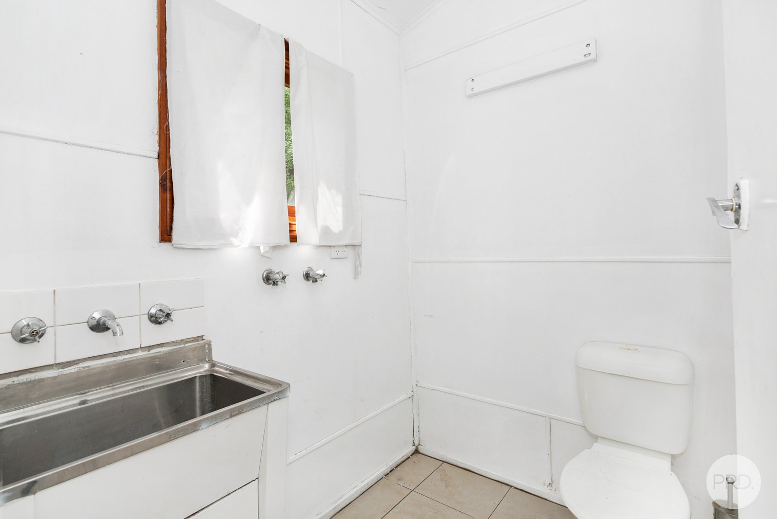 18 Church Street NEWINGTON 14