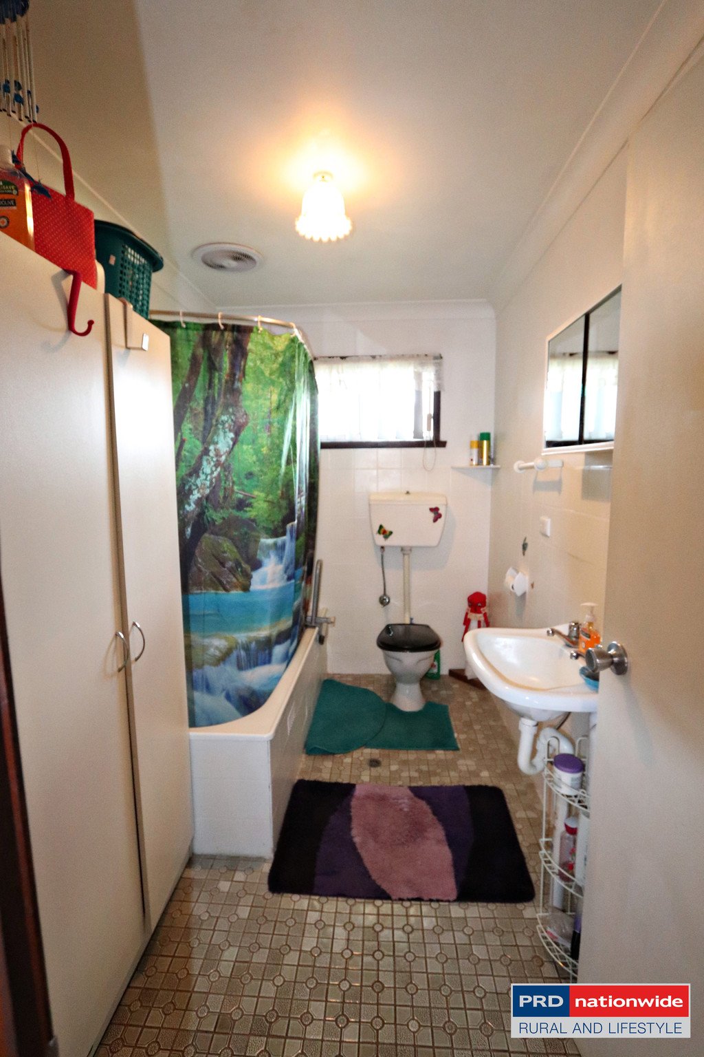 18 Clara Street TUMBARUMBA 6