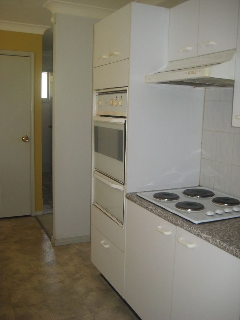 18 Clonmeen Cct  ANNA BAY 3