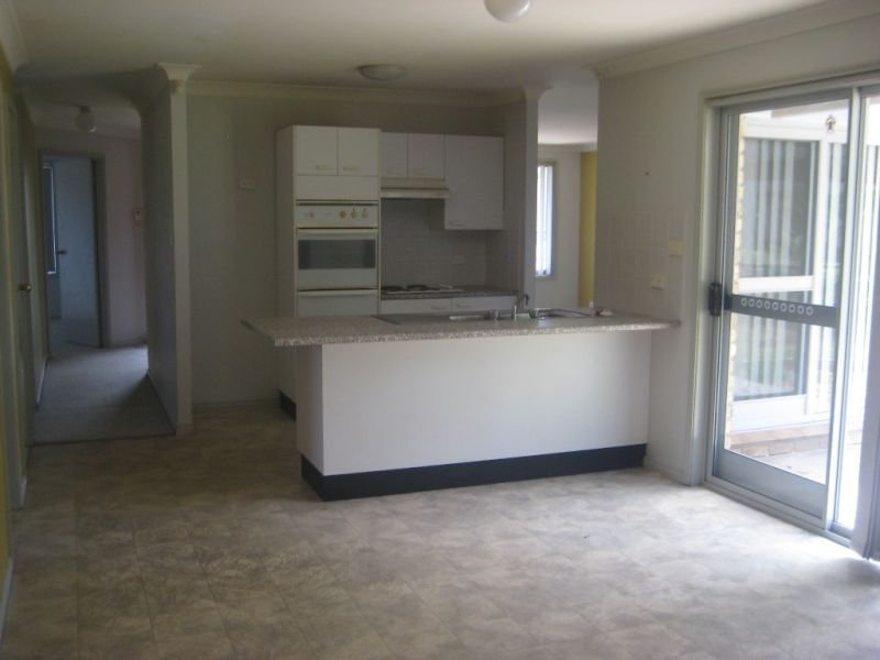 18 Clonmeen Cct  ANNA BAY 4