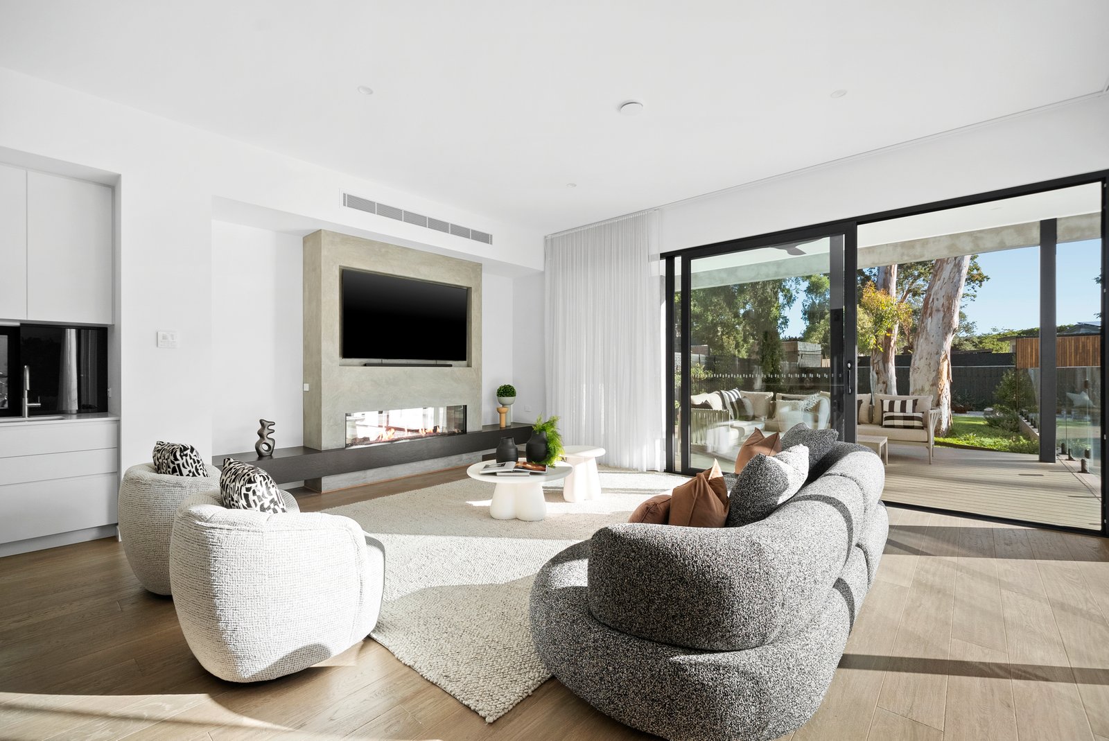 Gallery: 18 Clonmore Street
