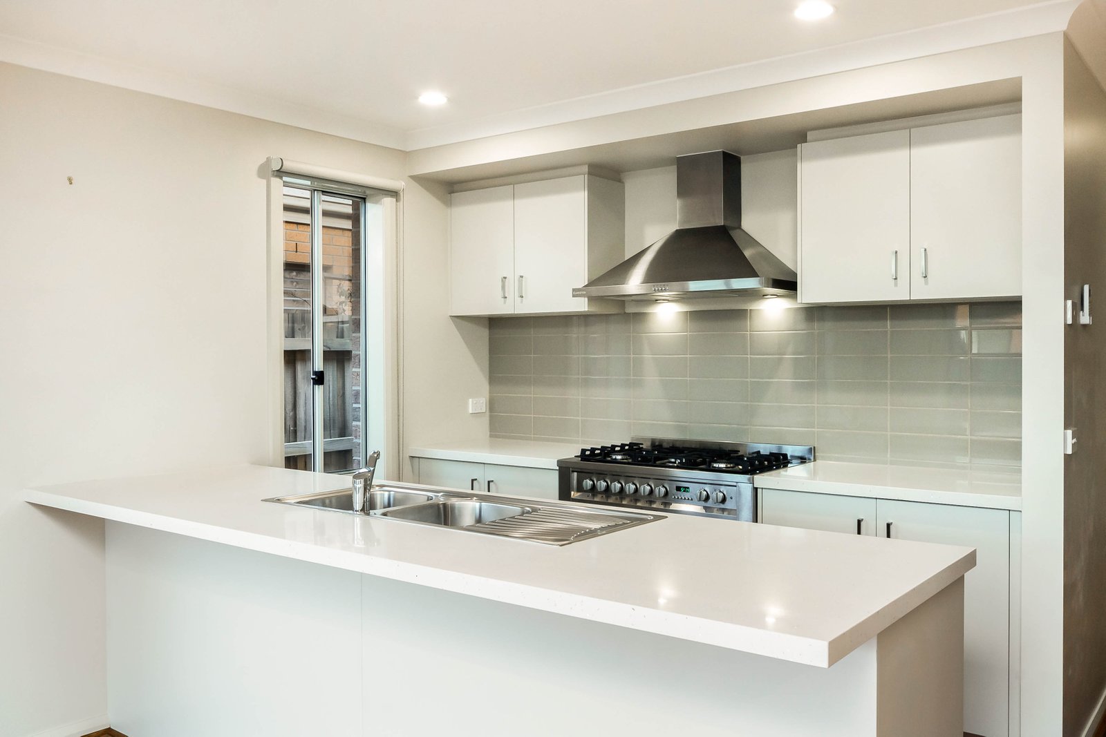 Gallery: 18 Cloudbreak Street