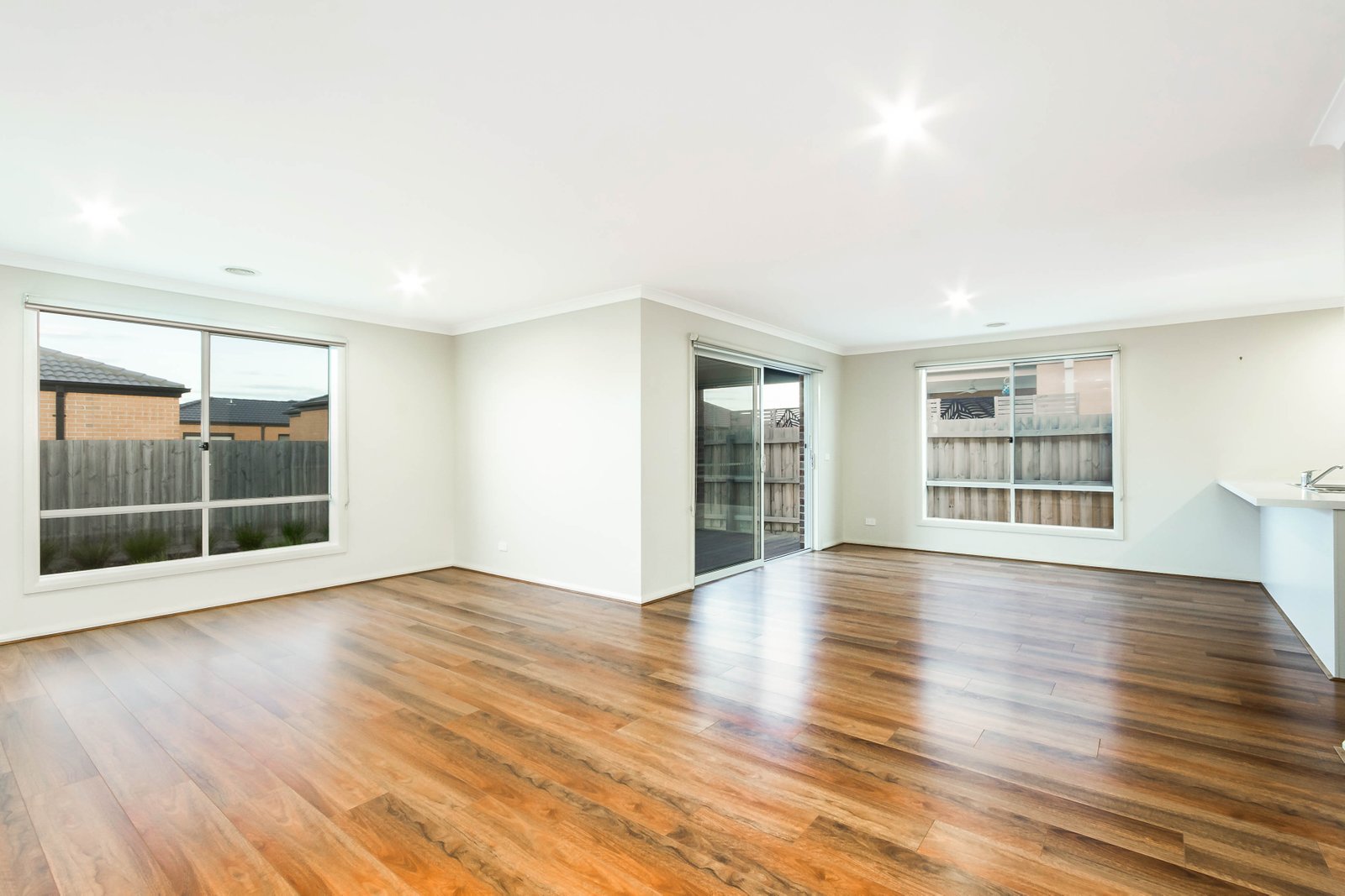 Gallery: 18 Cloudbreak Street