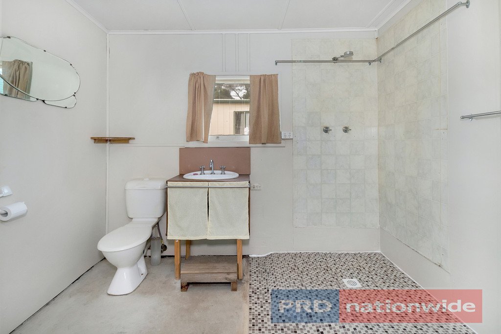 18 Clyde Street SMYTHESDALE 9