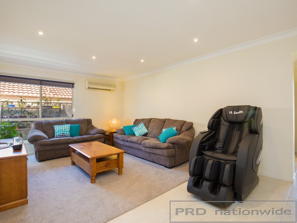 18 Coburn Circuit METFORD 3