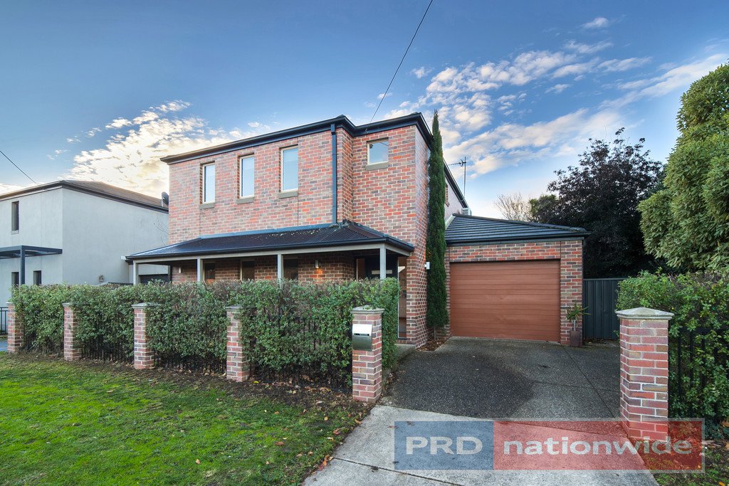 18 Collard Street NEWINGTON 1