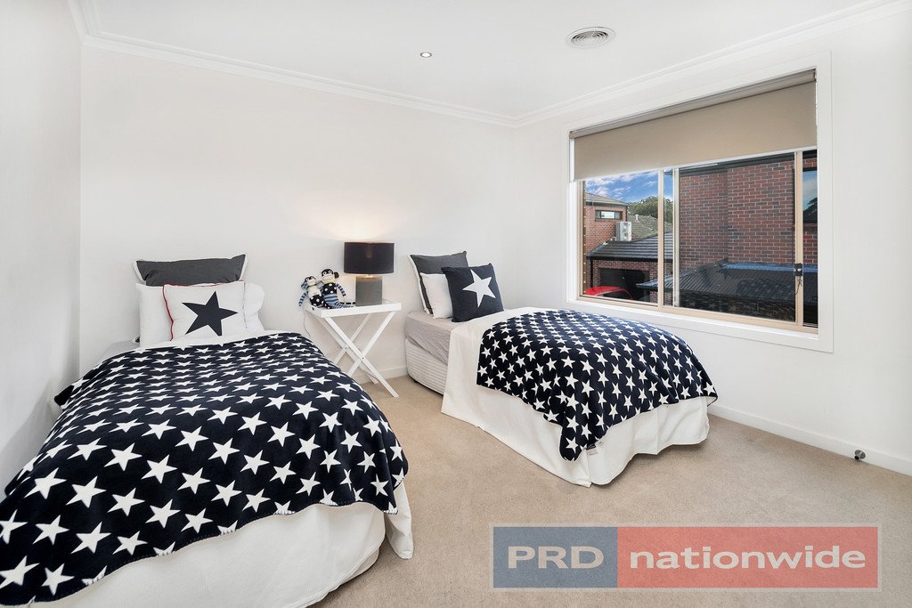 18 Collard Street NEWINGTON 9