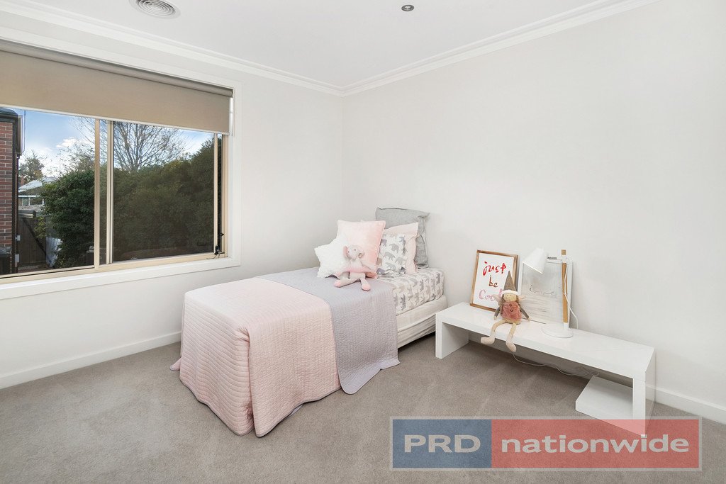 18 Collard Street NEWINGTON 10