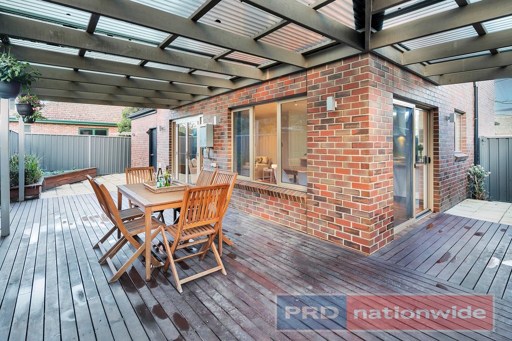 18 Collard Street NEWINGTON 12